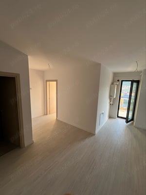 Vand Apartament 2 camere tip Studio Bloc Nou - imagine 2