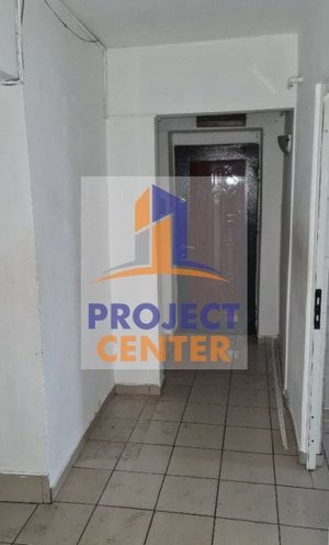 Apartament 3 camere, decomandat, Trivale, cu balcon - imagine 4