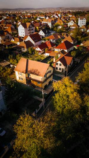 Casa cu vedere la padure   langa parc   in zona selecta - imagine 2