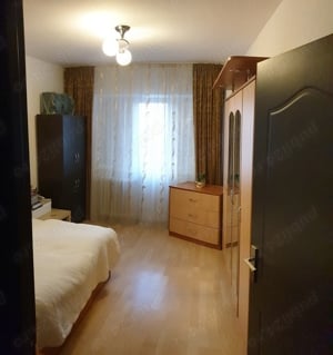 Proprietar - Vand apartament 4 camere - Piata Veteranilor (cart Militari) - imagine 4