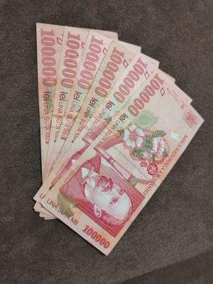 Bancnote de 100000 Ron an 1998, stare buna