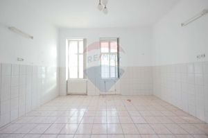 Casă de vânzare cu 15 încăperi, zona Gării, 655 Euro/mp - imagine 9