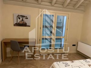 Apartament central tip penthouse,cladire istorica - imagine 13