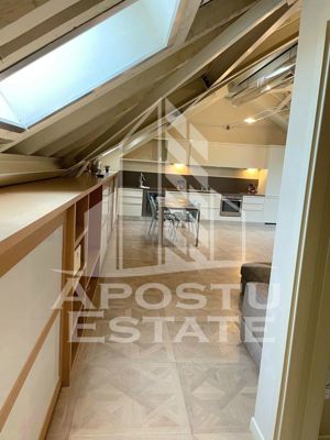 Apartament central tip penthouse,cladire istorica - imagine 11