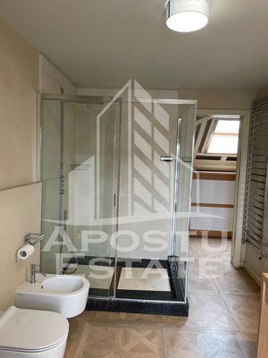 Apartament central tip penthouse,cladire istorica - imagine 12