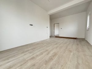 Apartament 2 camere, decomandat, etaj 1, 53mp utili- zona  Giroc