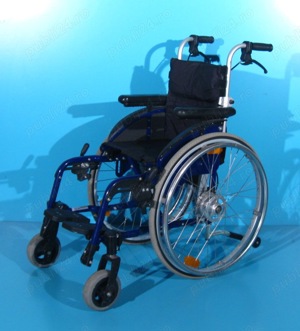 Scaun cu rotile aluminiu semiactiv