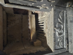 vând sobă teracotă mobilă cu adaptare pentru alimentarea cu gaz