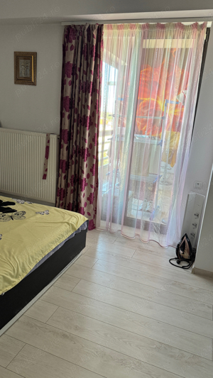 vand apartament cu 2 camere  - imagine 9