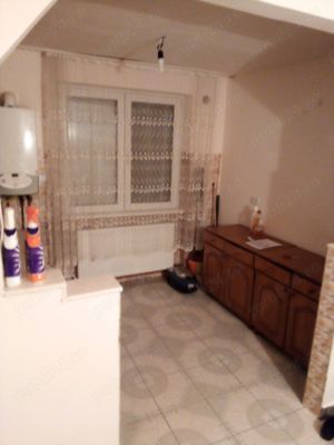 Vând apartament în spatele la Banca Transilvania în Carpații 1 - imagine 2