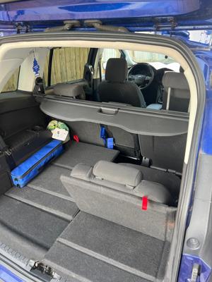 Ford CMAX 2.0 TDCI Grand 7 locuri 150 cp - imagine 2