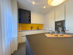 Penthouse amenajat modern, parcare inclusa - City of Mara - imagine 9