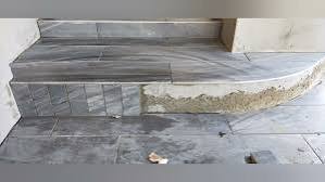 Placari cu gresie, scări, balcoane, etc