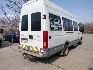 Iveco Daily 19+1 locuri - imagine 3