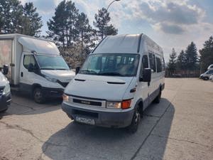 Iveco Daily 19+1 locuri - imagine 2
