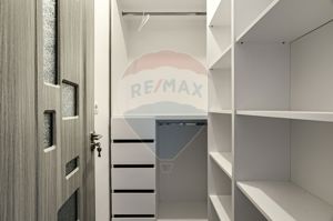 Casă de închiriat în cartierul Athena, zona 6 Vânători - imagine 15