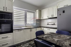 Casă de închiriat în cartierul Athena, zona 6 Vânători - imagine 6