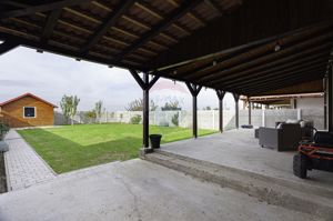 Casă de închiriat în cartierul Athena, zona 6 Vânători - imagine 7