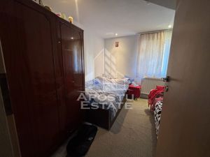 Apartament cu 3 camere in zona UMT, centrala proprie - imagine 6