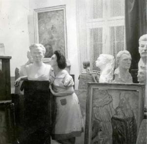 Sculptura Gips Patinat Portret Copil Julieta Orasanu Storck 1896-1954 - imagine 4