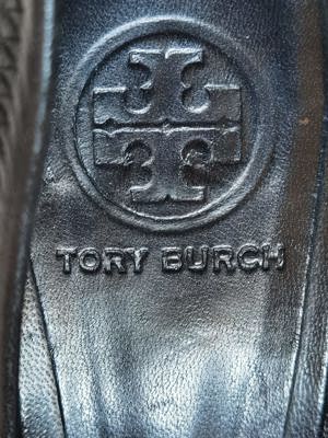 Pantofi negri dama piele toc Tory Burch logo metalic auriu femei - imagine 8