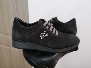 Persoana fizica ofer spre vanzare.