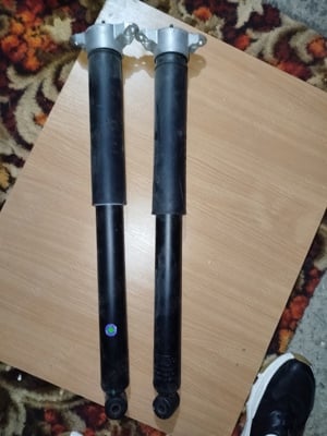  amortizoare originale  Ford( Focus hatchback 2010-2017)