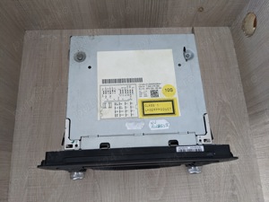 AUDI Concert Defect A3 pentru Display butoane Piese Conector Antena Mp3 CdPlayer - imagine 2