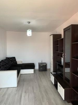 Vand apartament , 2 camere , langa scoala - imagine 3