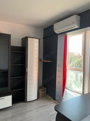 Vand apartament , 2 camere , langa scoala - imagine 5