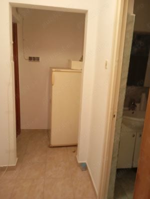 Închiriez apartament 2camere  - imagine 4