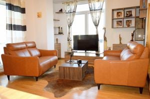 De Vanzare apartament - Aradului