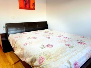 Apartament cu 3 camere, 2 bai, cu scara interioara - imagine 4