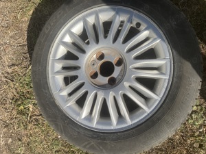 Jante Renault Megan doi originale cu anvelope de vară  - imagine 4