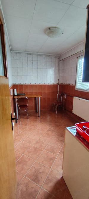 vanzare apartament 2 camere - imagine 8