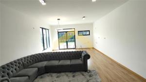 Casa la sol 4 camere de vanzare in cartierul Westfield - imagine 3