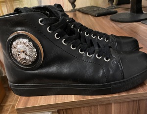 Vând pantofi sport Versace, masura 42 , pentru barbati 