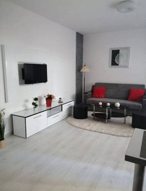 inchiriez apartament 2 camere Navodari 