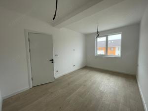 Apartament 2 camere - 80.000 euro - Zona Giroc - imagine 3