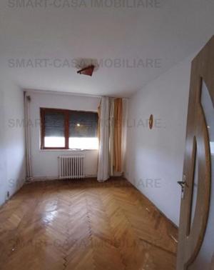 Apartament 3 camere Podu Ros-Piata Nicolina - imagine 5