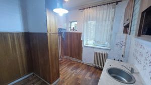 Proprietar vând apartament ultracentral 3 camere - imagine 5