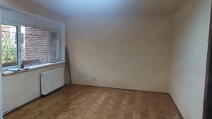 Proprietar vând apartament ultracentral 3 camere - imagine 8