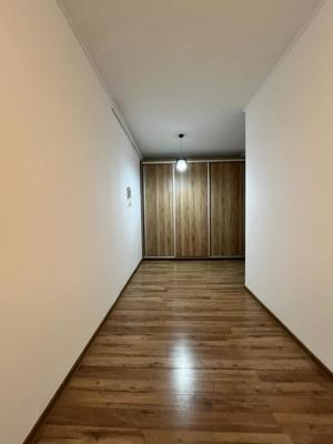 Apartament 3 camere - 700 Euro - Zona Soarelui  - imagine 7