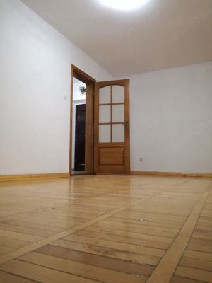 Apartament 2 camere, decomandat, langa Colegiul Bănățean 