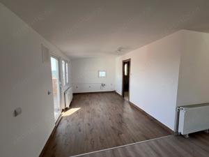 Apartament 3 camere - 80.000 euro - Zona Iulius Mall - imagine 2