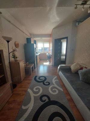 Vand apartament 2 cameri