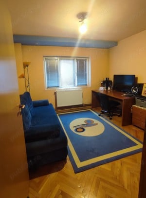 Vând apartament cu 4 camere - imagine 3