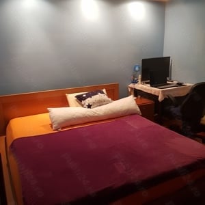 Proprietar, vând apartament cu 4 camere