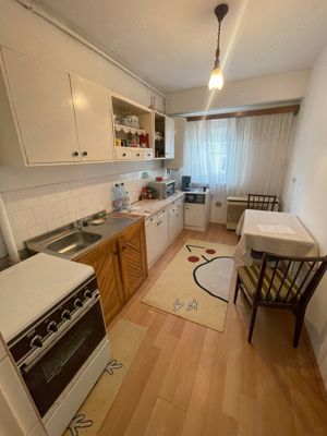  ProprietarVand apartament cu 2 camere - imagine 2