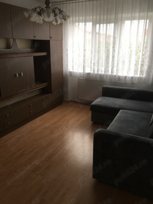 Inchiriez apartament  3 camere in Nufarul - imagine 9